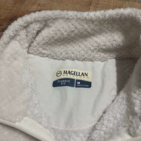 Magellan Outdoors | Women's White Fleece Classic Fit Sweater Pullover Sz M - Picture 5 of 5